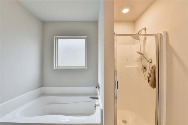 1308 Brookstone Lake Drive, Conyers, GA 30012