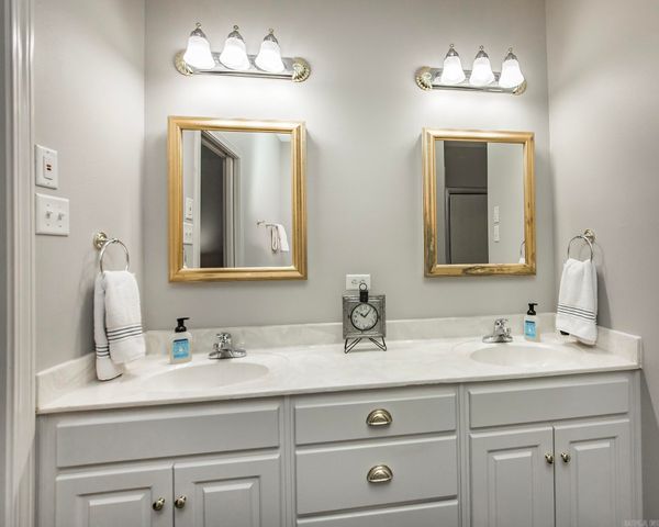 375 Lake Shore Drive, Higden, AR 72067