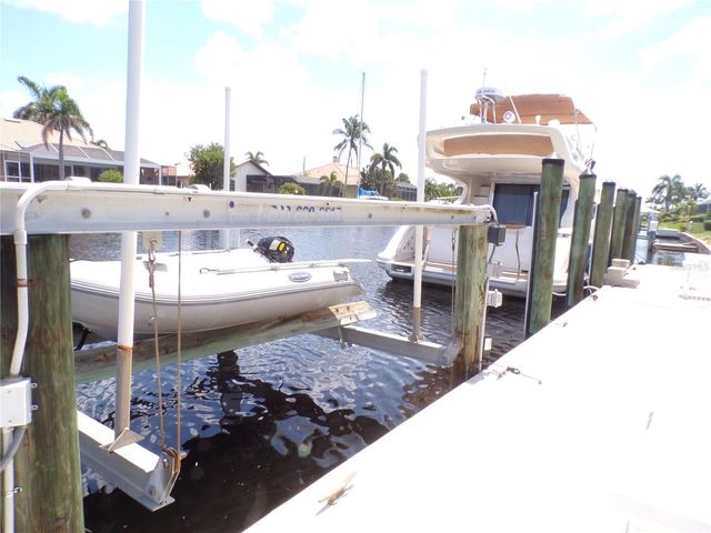 1802 LOS ALAMOS DRIVE, Punta Gorda, FL 33950