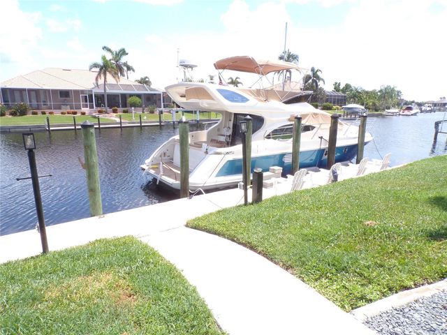 1802 LOS ALAMOS DRIVE, Punta Gorda, FL 33950