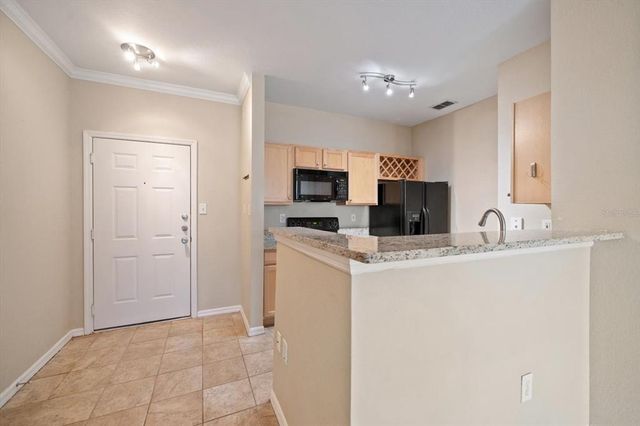 5000 CULBREATH KEY WAY 1-203, Tampa, FL 33611
