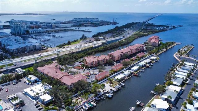 5000 CULBREATH KEY WAY 1-203, Tampa, FL 33611