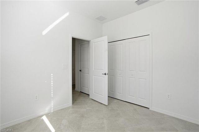 3958 Button Sage RD, Alva, FL 33920