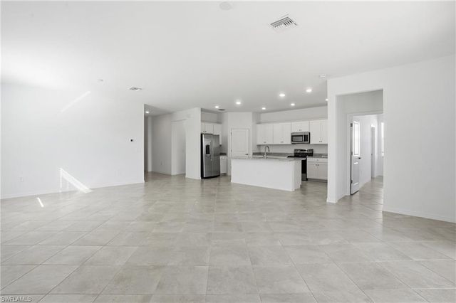 3958 Button Sage RD, Alva, FL 33920