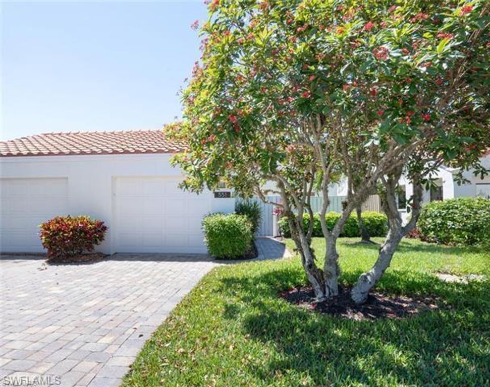 551 Beachwalk CIR, NAPLES, FL 34108 — photo 3