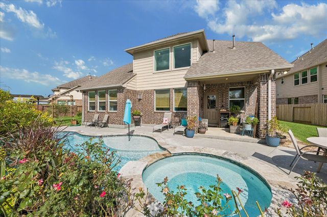 1728 Lake Raven Drive, Dickinson, TX 77539