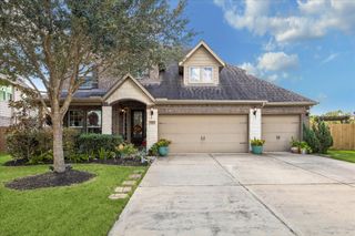 1728 Lake Raven Drive, Dickinson, TX 77539