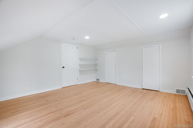 3 Pond Road, Hyde Park, NY 12601