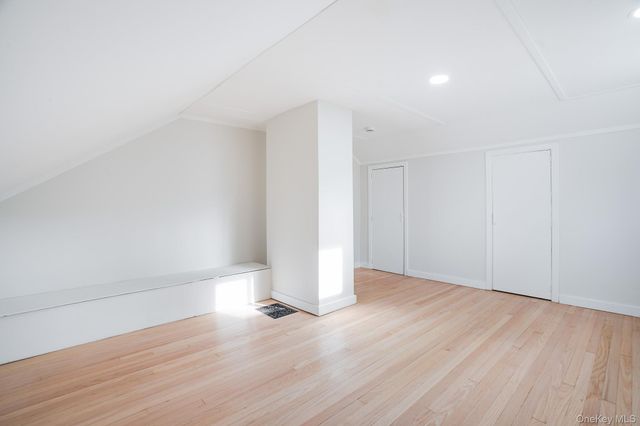 3 Pond Road, Hyde Park, NY 12601