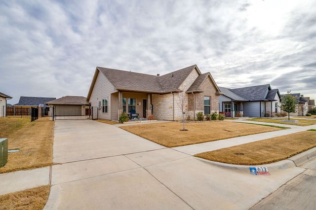 612 Adeline Drive, Burleson, TX 76028