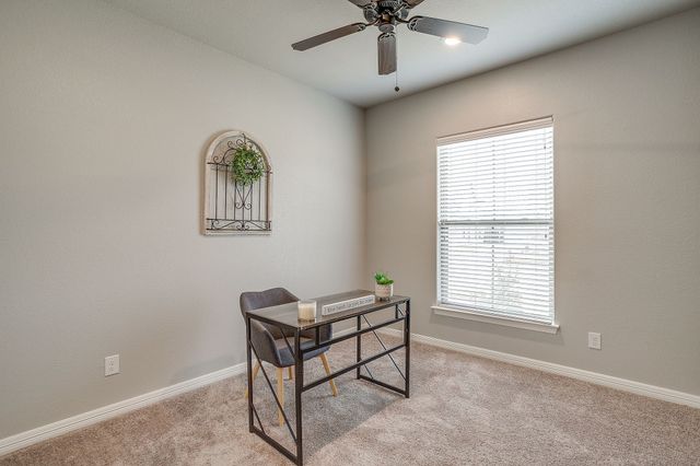 612 Adeline Drive, Burleson, TX 76028