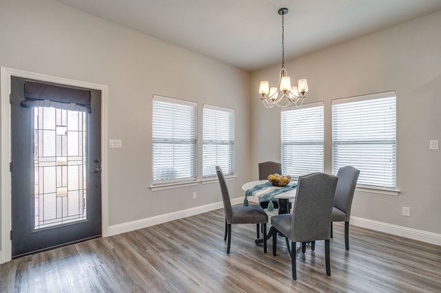 612 Adeline Drive, Burleson, TX 76028