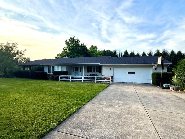 7379 Plumb Road, Galena, OH 43021