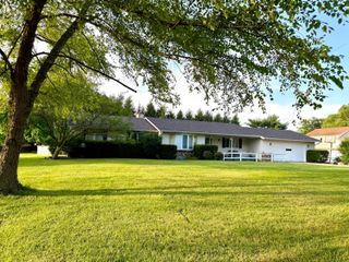 7379 Plumb Road, Galena, OH 43021