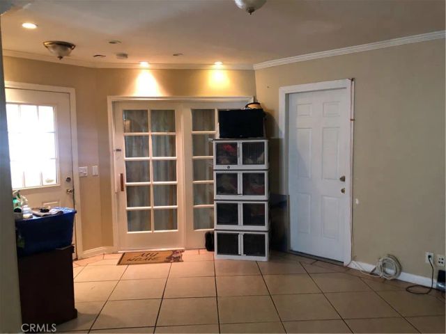 1234 E Oak Street, Anaheim, CA 92805
