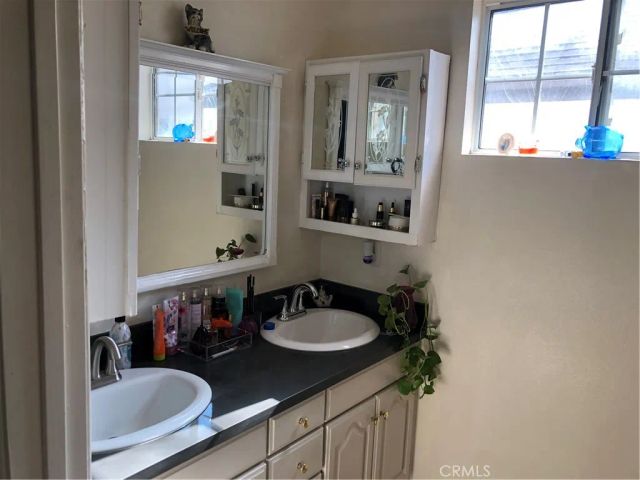 1234 E Oak Street, Anaheim, CA 92805