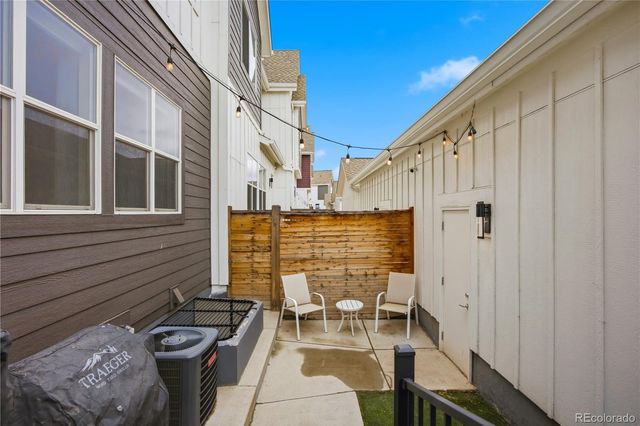 6033 Galena Street, Denver, CO 80238