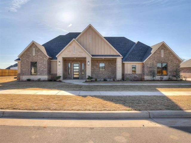 4604 SE 37th Street, Moore, OK 73165