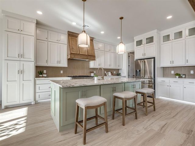 4604 SE 37th Street, Moore, OK 73165