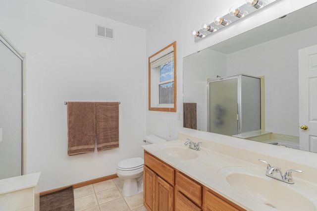 2466 Beech Street W, Rosemount, MN 55068