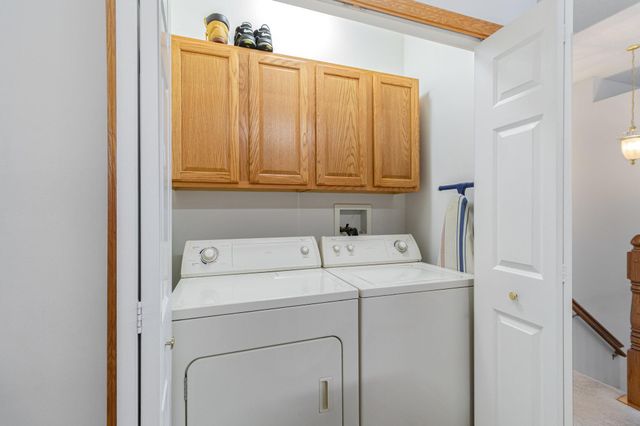 2466 Beech Street W, Rosemount, MN 55068