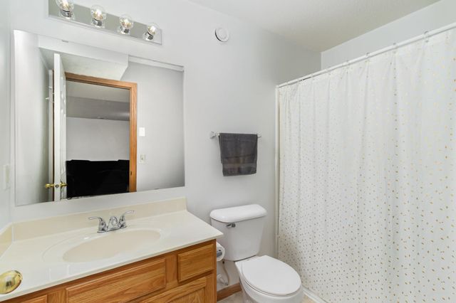 2466 Beech Street W, Rosemount, MN 55068