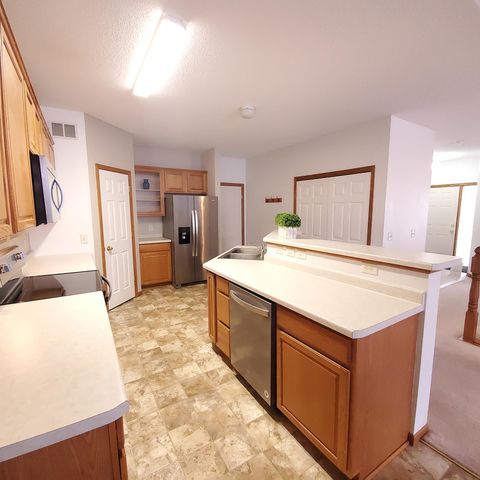 2466 Beech Street W, Rosemount, MN 55068