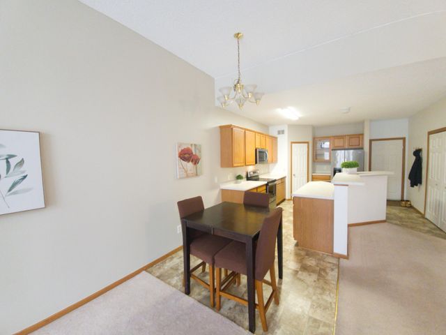 2466 Beech Street W, Rosemount, MN 55068