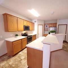 2466 Beech Street W, Rosemount, MN 55068