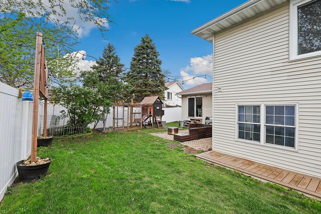 20157 S Pine Hill Road, Frankfort, IL 60423