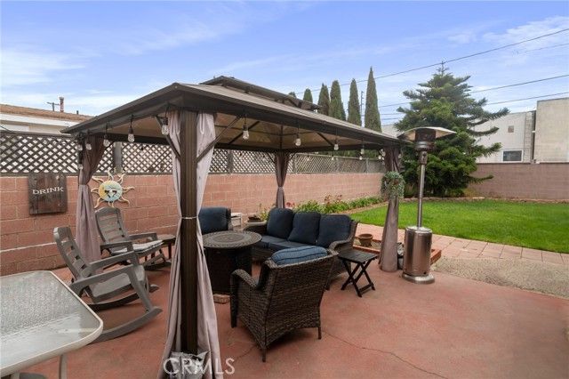 23714 Alliene, Torrance, CA 90501