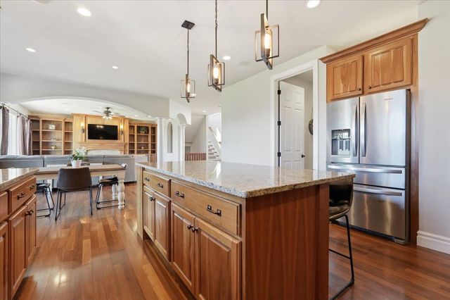 656 Rinpoche Lane, Oregon, WI 53575