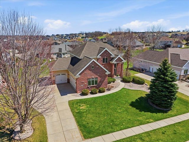 656 Rinpoche Lane, Oregon, WI 53575