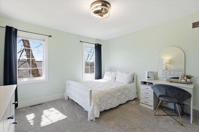 656 Rinpoche Lane, Oregon, WI 53575
