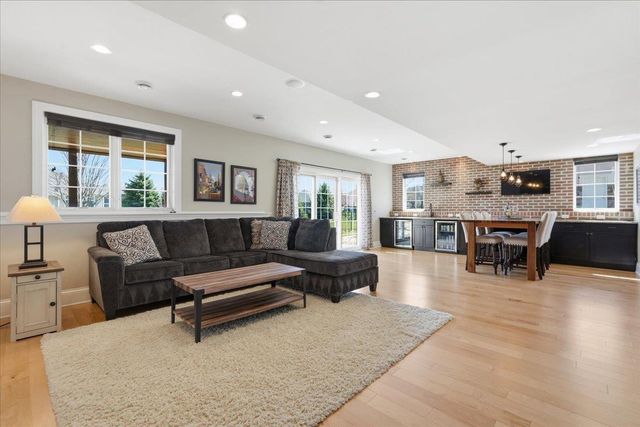 656 Rinpoche Lane, Oregon, WI 53575
