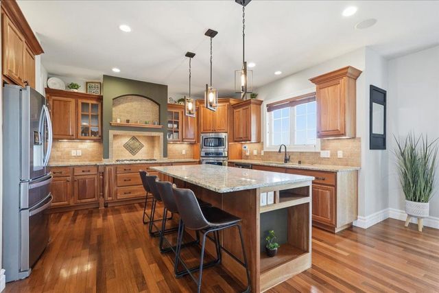 656 Rinpoche Lane, Oregon, WI 53575