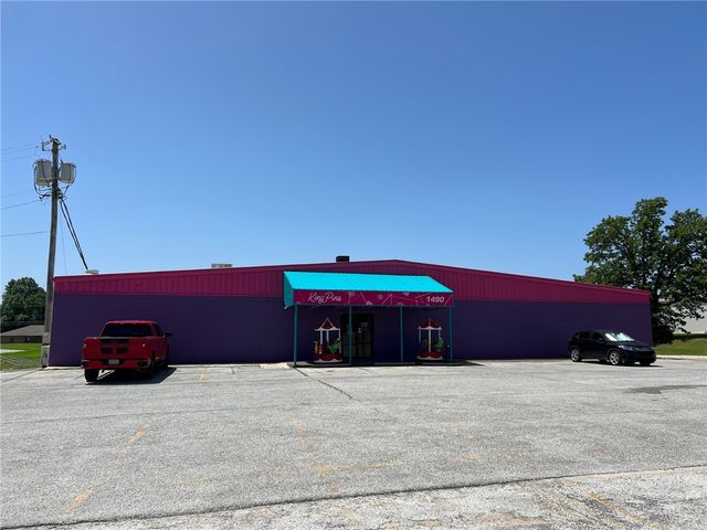 1490 W Highway 412, Siloam Springs, AR 72761