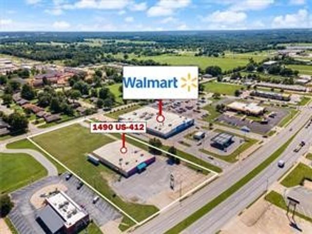 1490 W Highway 412, Siloam Springs, AR 72761