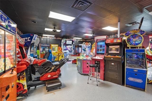 1490 W Highway 412, Siloam Springs, AR 72761