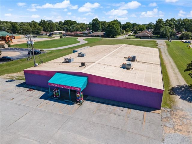 1490 W Highway 412, Siloam Springs, AR 72761