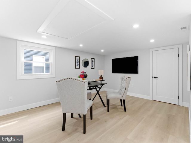 34 MAYFAIR CIR, Willingboro, NJ 08046