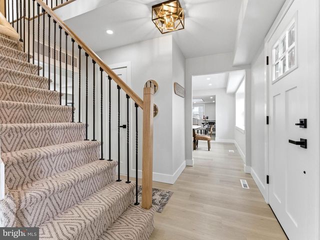 34 MAYFAIR CIR, Willingboro, NJ 08046