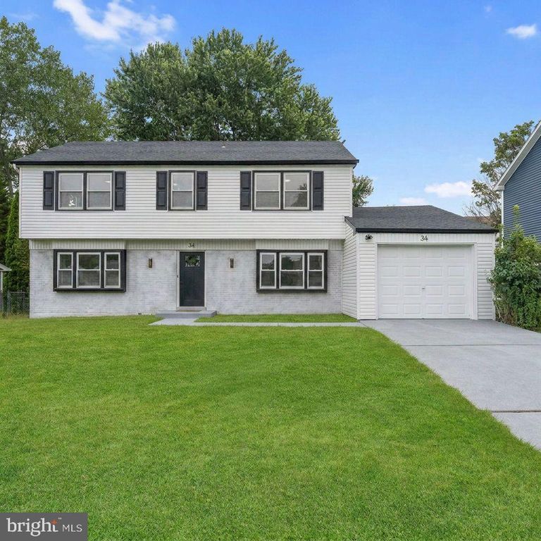 34 MAYFAIR CIR, Willingboro, NJ 08046