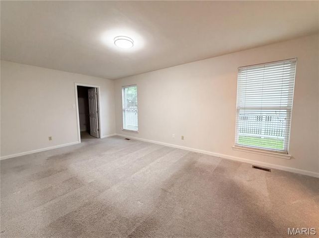 2212 Harborside Drive, Dardenne Prairie, MO 63368