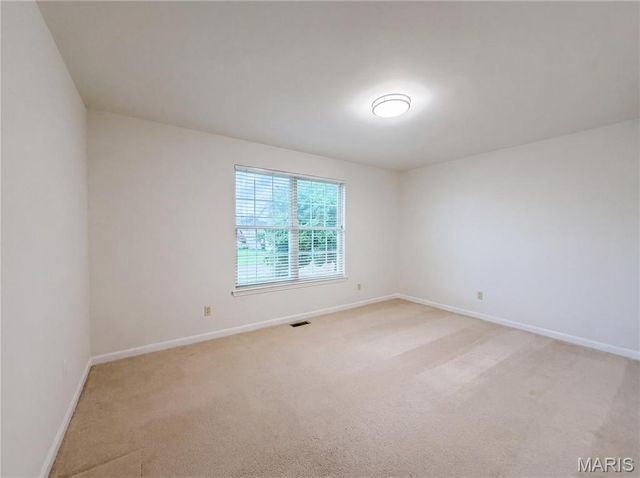 2212 Harborside Drive, Dardenne Prairie, MO 63368