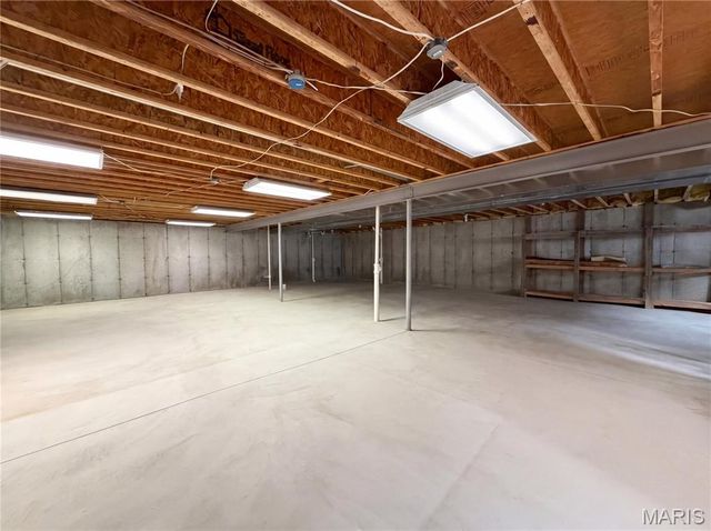 2212 Harborside Drive, Dardenne Prairie, MO 63368