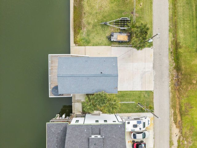 16708 Cabeza De Vaca, Jamaica Beach, TX 77554