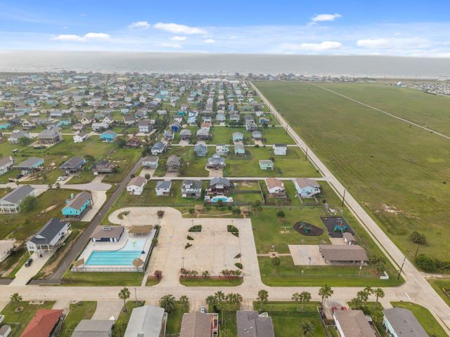 16708 Cabeza De Vaca, Jamaica Beach, TX 77554