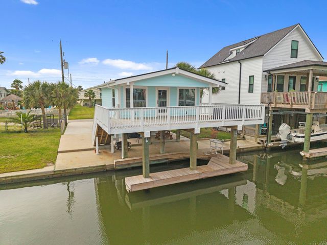 16708 Cabeza De Vaca, Jamaica Beach, TX 77554