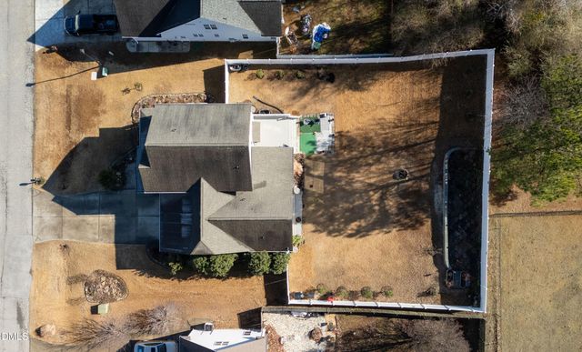 138 River Knoll Drive, Clayton, NC 27527